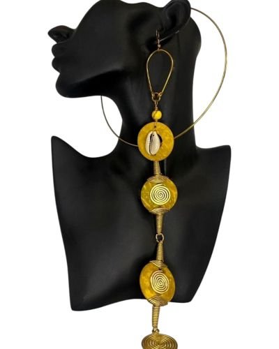 Boucles d’oreilles et collier Africain
