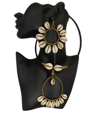 Ensemble Collier boucle d’oreille cauri